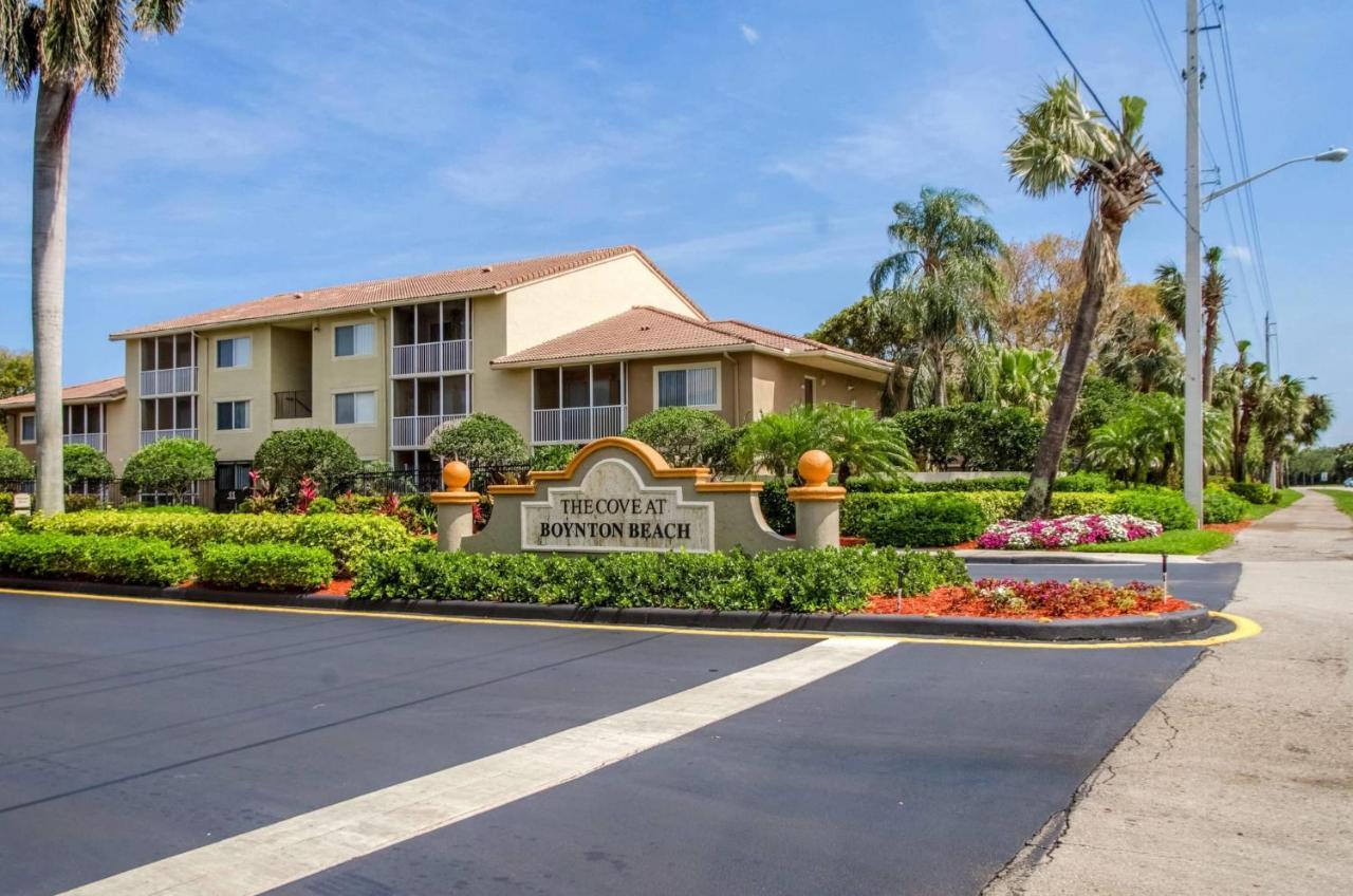 Luxurious Apartments With Pool And Gym At Boynton Beach Esterno foto