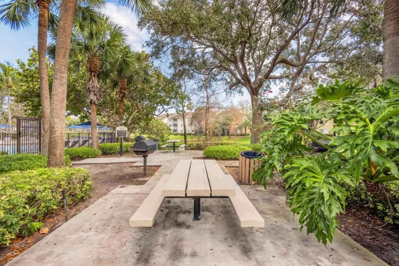Luxurious Apartments With Pool And Gym At Boynton Beach Esterno foto