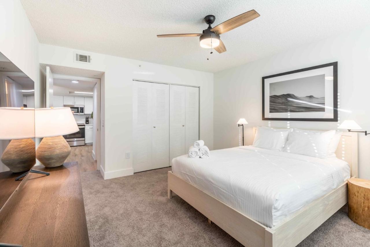 Luxurious Apartments With Pool And Gym At Boynton Beach Esterno foto